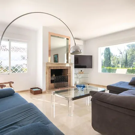 Casa Guadalmina Golf Con Piscina Privada بيت للعطل *