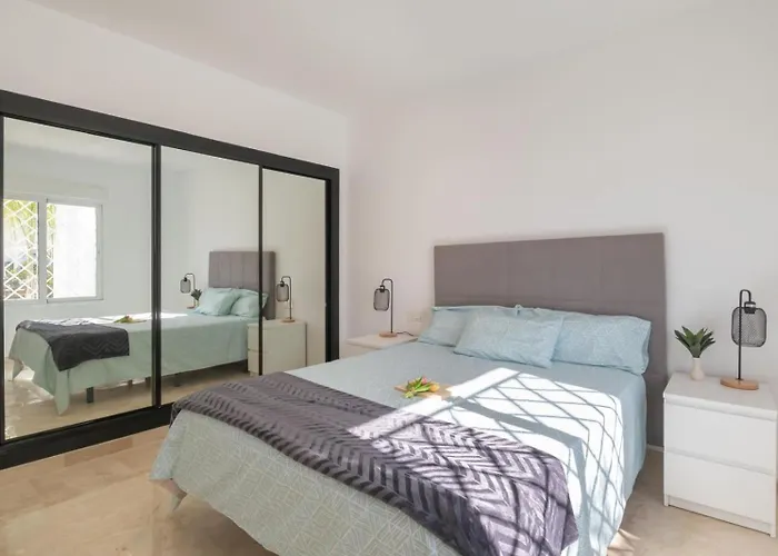 Privado Con Piscina Дом отдыха Марбелья